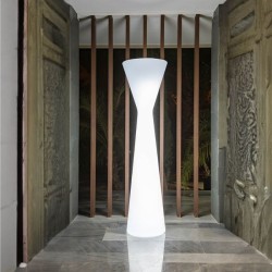 Lámpara Konika con cable -...