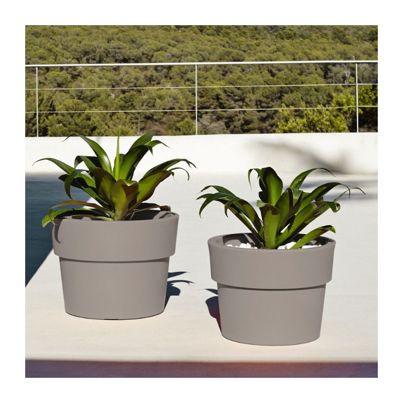 Macetero vaso simple lacado - VONDOM