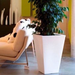 Macetero cono cuadrado alto autorriego