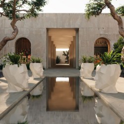 Macetero luz adan Vondom